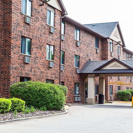 Quality Inn & Suites Ankeny-Des Moines Экстерьер фото