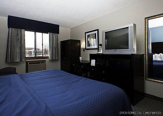 Quality Inn & Suites Ankeny-Des Moines Экстерьер фото